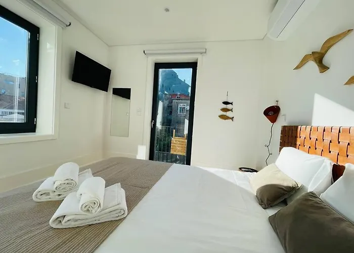 With Balcony In The Center Of Apartmán Porto