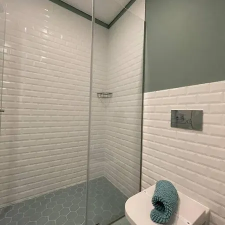 Apartamento With Balcony In The Center Of Porto