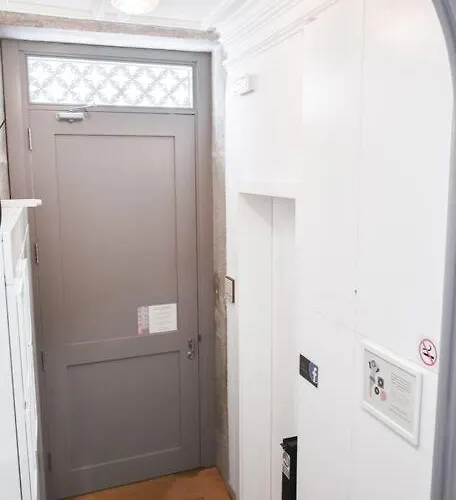 Apartamento With Balcony In The Center Of