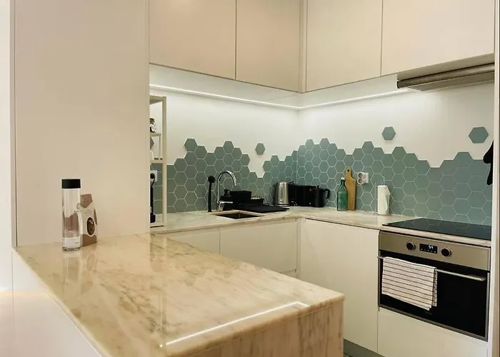 Apartamento With Balcony In The Center Of